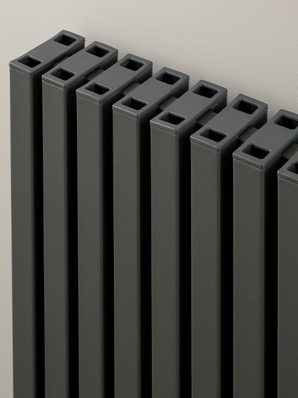 Bosworth Horizontal 584 x 596